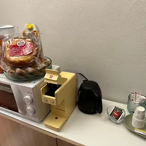 Apartament Song By Eureka, Katania
